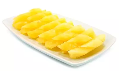 29692-3-kawalki-ananasa